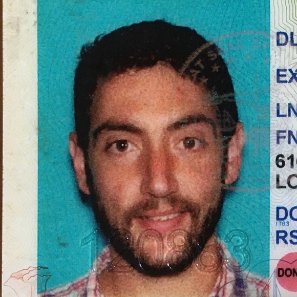 Meet your Posher, Ian - Picture 1 of 1